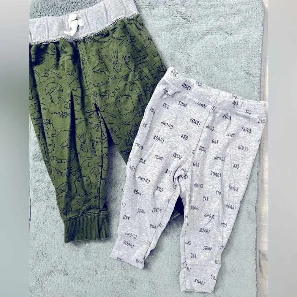 Carter’s boys 6m Dino pants